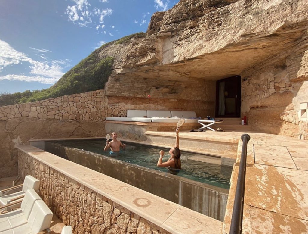 DeJongFrenkie21's tweet image. Enjoying some days off.. 🏝