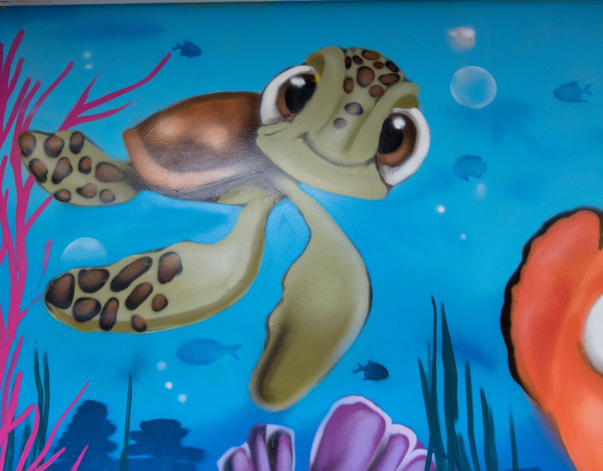 FreshCreativeC0's tweet photo. 🐠🌊 #TBT Throw back thursday when we painted this Finding Nemo graffiti mural for @gowercollegeswansea  Sports Centre Tycoch.

#FreshCreativeCo #Swansea #Abertware #StreetArt #SprayPaint #Graffiti #Freehand #SwanseaGraffiti  #mural #instagraffiti #urbanwalls #graffitiporn https://t.co/KC35zSNi3b