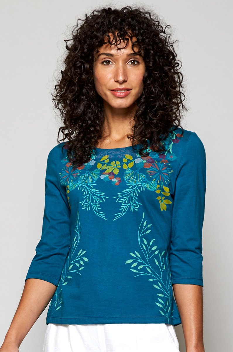 Wiweck's tweet image. RT @nomadsclothing: Who needs a Breton stripe with this contemporary botanical floral design? Printed on the softest 100% organic cotton jersey 🌿 bit.ly/2Bp13GD #ethicalfashion