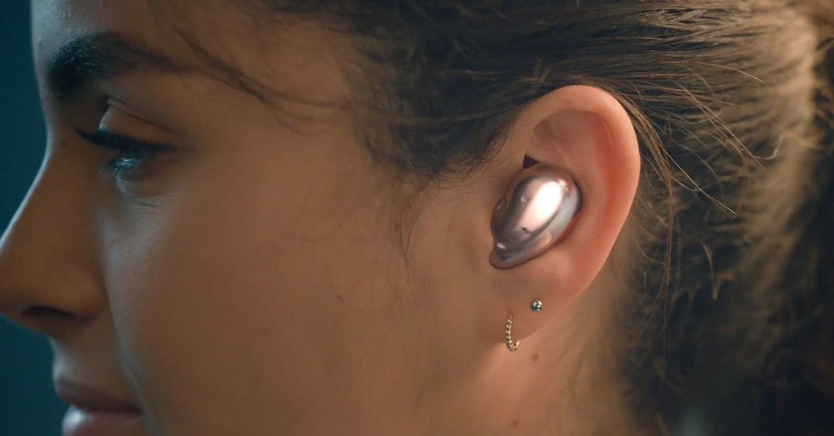 HintPod's tweet photo. Samsung plans on launching the next generation of wireless earbuds on August 5th but here's a sneak peak of what to expect 
https://t.co/rIjdYaE9vP https://t.co/uy8xnfIuJ0