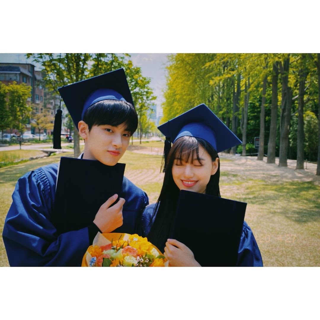 💙[IG] 200723 lafilledhiver_ 

‘ สิ่งที่ฮันซอนนยออยากทำ📝
ไปดู Pop Out Boy ตอนที่ 9 กันค่ะ♡︎ ’

#KIMDOYEON #Doyeon #โดยอน #김도연 #도연 #WekiMeki #PopOutBoy