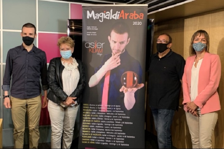 La VI edición de MagialdiAraba llevará la ilusión a quince localidades del territorio del 30 de agosto al 13 de septiembre. El festival de magia volverá a aunar formación, creación y difusión convirtiéndose en la antesala del XXXII Magialdia.

+INFO... bit.ly/3jAcGLS