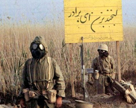 Nanajib_'s tweet photo. یک شب آتش در نیســــتانی فــــــتاد
سوخت چون عشقی که بر جانی فـتاد
شعله تا مشغـــول کار خــــویش شــد
هـــر نــــی ای شمــع مـزار خویش شد
"مجذوب تبریزی"
#فروش_ایران_ممنوع https://t.co/WiUTComliC