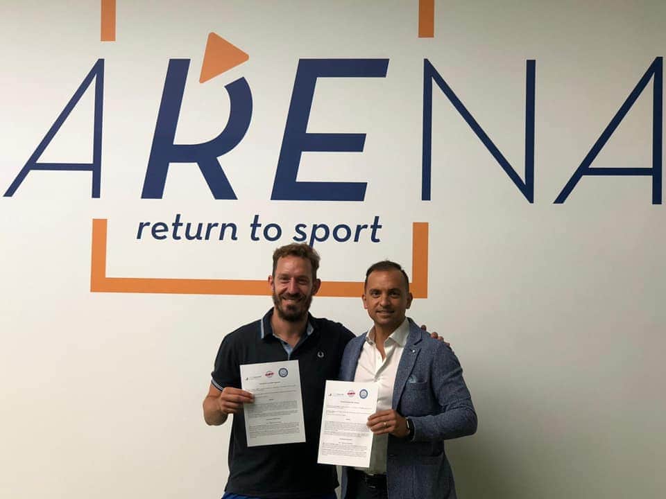 GISPT_gissport's tweet photo. 🛫 È decollato il nuovo progetto
GISPT Experience

✒ Il nostro presidente @fisioplaza1981 e @LuigiDF79 hanno siglato il primo accordo...
🍾 Il primo di una lunga serie 

Scopri di più ⤵️
https://t.co/OPLQ5RpCoj

#GISPT20 https://t.co/o6ay9F2rjV