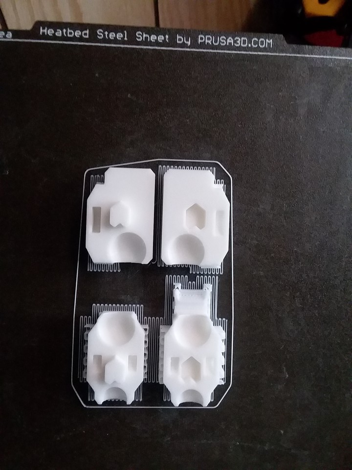 OneManIndie2020's tweet photo. Trying out a new idea I got over the weekend, just had to wait for one ingredient to be delivered. #3dprinting #3dprintingprojects #3dprinter https://t.co/bZHwtC4Ekb