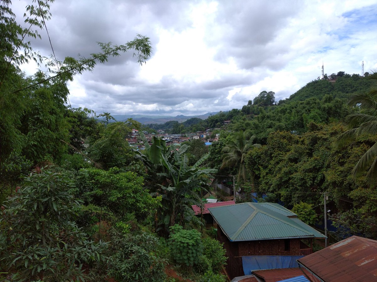 TamBau5's tweet photo. View of Hpakant https://t.co/Cox5Wg48ss