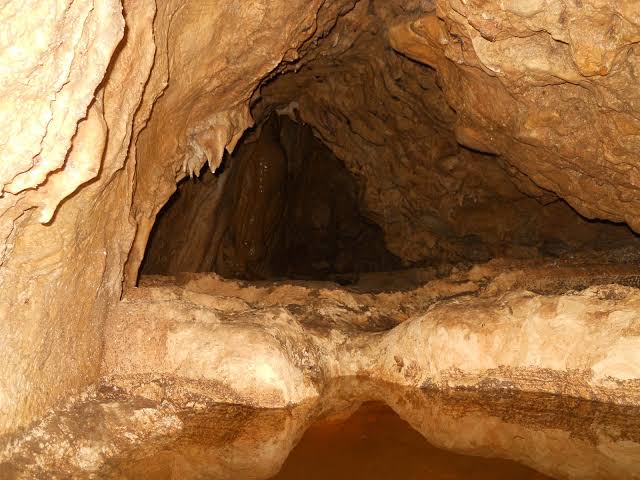TourPromotionPh's tweet photo. Pangaggawan Caves, Kiangan, Ifugao.
#PinasMuna #travel #wowph #choosephilippines #VisitPhilippines #itsmorefuninthephilippines https://t.co/xvnopMqVIo