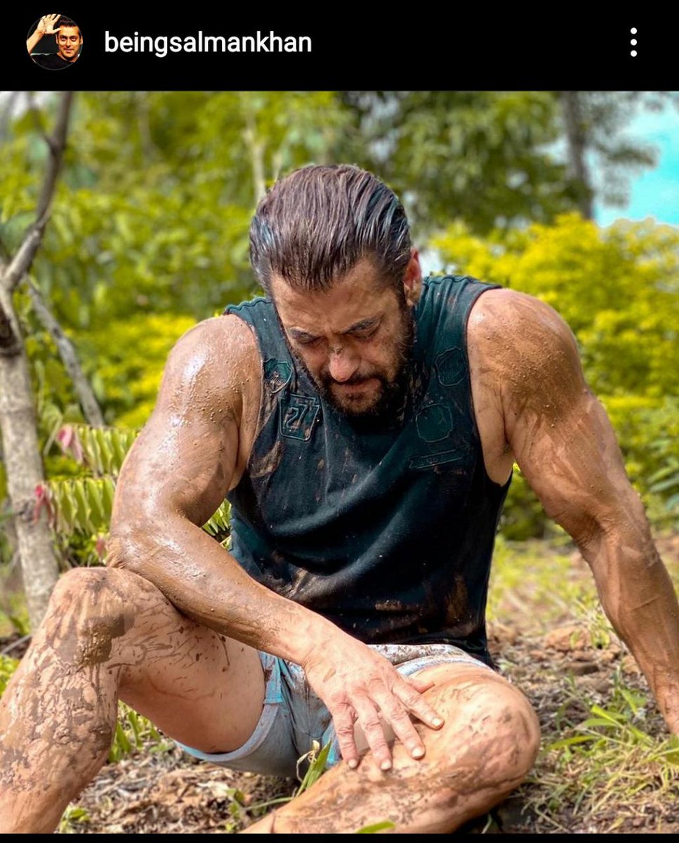 TijilGupta's tweet photo. Iski Overacting k 50₹ kato.. #boycottbollywood 
@BeingSalmanKhan @Asli_Jacqueline @KapilSharmaK9 @akshaykumar @karanjohar @ajaydevgn @iamsrk @FarahKhanAli @NGEMovies 👉thanks @KanganaTeam @shekharsuman7 @Swamy39 @Seemasamridhi @kunalkemmu @YourNaman #JusticeforSSR  #NoCBINoVote https://t.co/3wKiXVXTOJ
