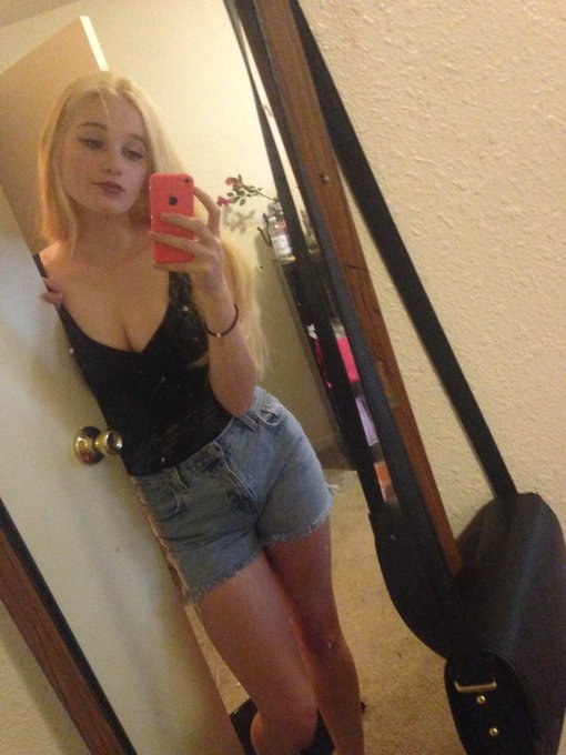 long blonde hair don't carrree throwback https://t.co/ZS4dzW77L2<a href="/tag/pornhub"class="tags"><span>#pornhub</span></a>