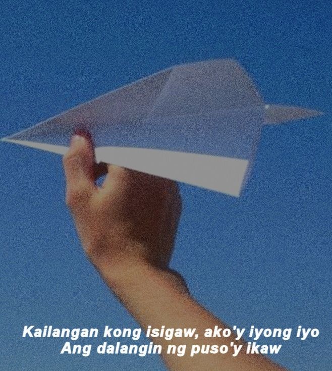 SiningNgMusika's tweet photo. Eroplanong Papel // December Avenue https://t.co/P4vW7QGkr8