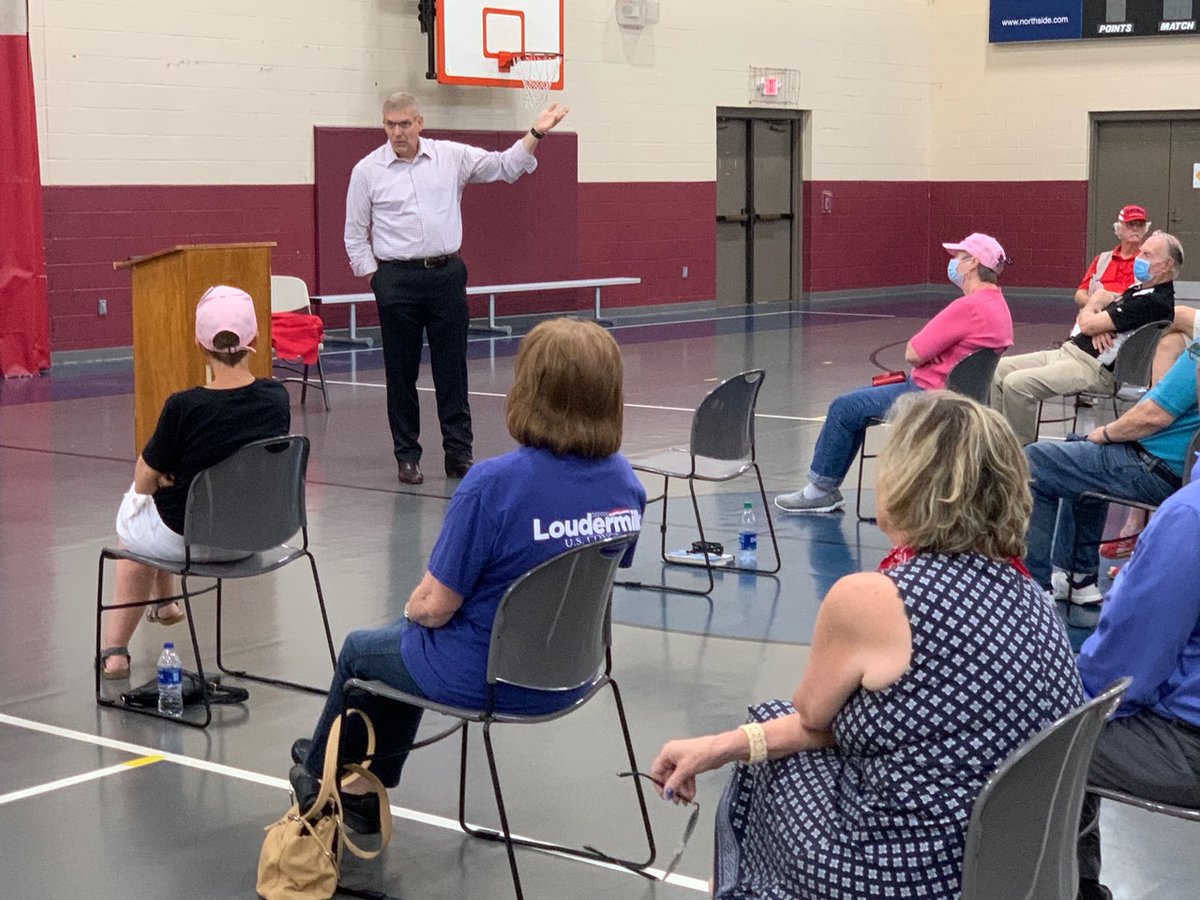 standwithbarry's tweet photo. Enjoyed being in-person with the @cherokeegop Thank you for inviting me, and thank you for all you do for the cause. πΊπΈ #maga #kag #StandwithBarry https://t.co/kmSW8Y4XkX