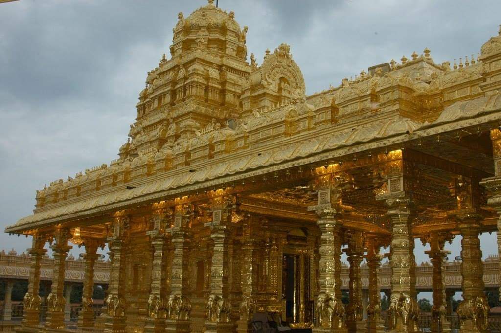 Golden Temple in Vellore , Tamil Nadu Dedicated to Goddess Lakshmi