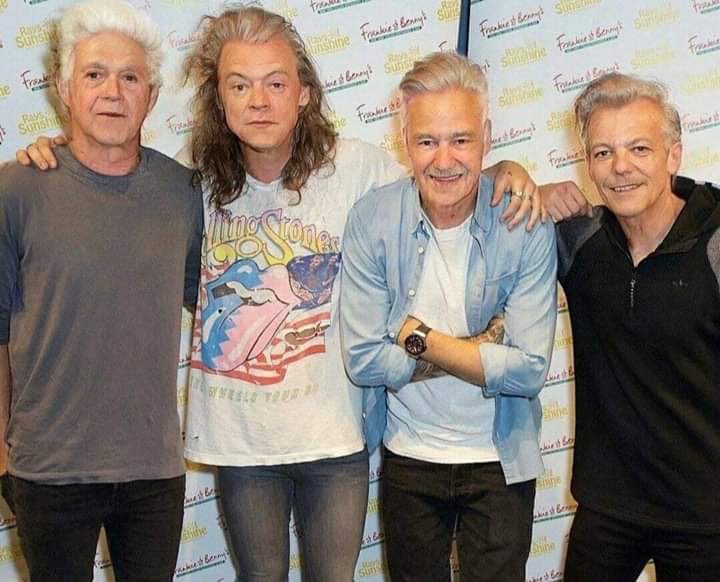 niall_horansbox tweet picture