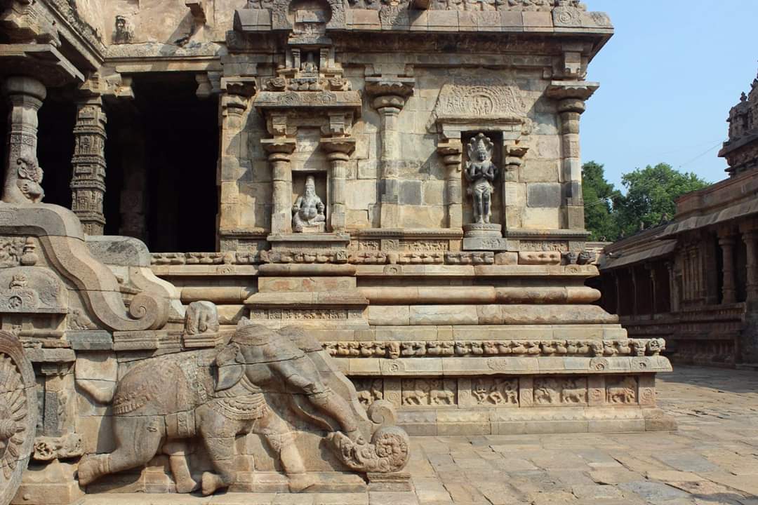 Airavateswara Temple, Darasuram in Thanjavur District is built by Rajaraja Chola II in the 12th century CE, is a UNESCO World Heritage Site., Tamil Nadu State, BHARAT [India]
