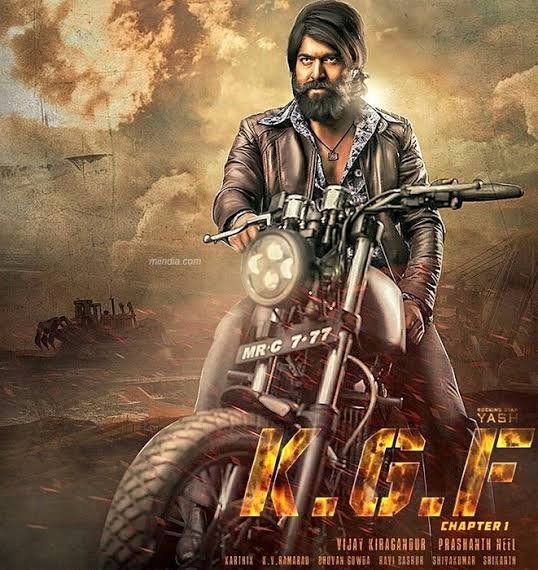 Pappakiparee's tweet image. Movies to watch #KGFChapter1 🌟ing @TheNameIsYash @SrinidhiShetty7 #AnantNag #AchyuthaKumar it&apos;s the #Baahubali of the #Sandalwood industry don&apos;t get me wrong both movies are different I&apos;m talking in terms of curiosity eagerly waiting for chapter2 your rocking star for a reason