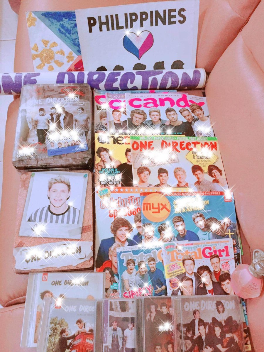 fudgenarry's tweet photo. went through my 1d merch 🥺🥺#10YearsOfOneDirection https://t.co/f3RuVJGtCS