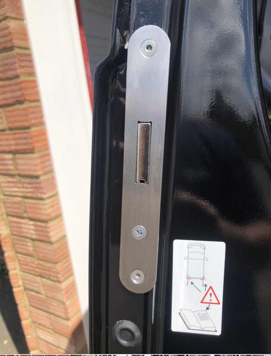 Back door deadlock new Vauxhall Vivaro