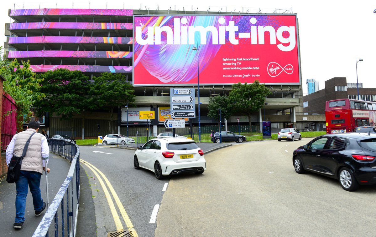 TalonOOH's tweet photo. Virgin Media's Unlimiting campaign took a data-driven approach to creative solutions for #OOH. It encompasses all of OOH's strengths, breaking traditional moulds of what a panel should look like @MediatelNews #FutureOOH https://t.co/uCwSs9dENb
