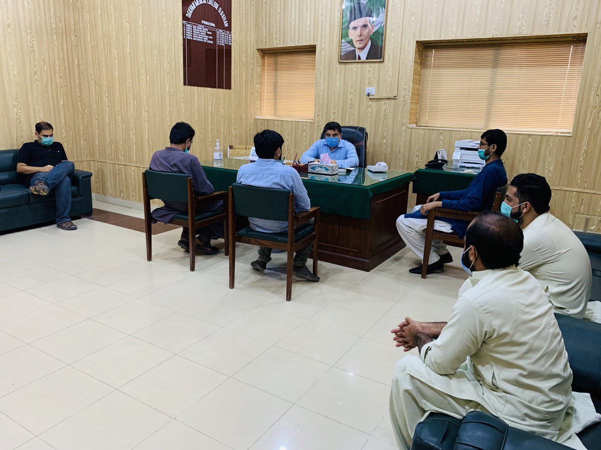 DgkYda's tweet photo. A fruitful meeting of Young Doctors Association Dera Ghazi Khan held with Worthy Principal Ghazi khan Medical College Dera Ghazi Khan.

Young Doctors Association Dera Ghazi Khan is the only custodian of rights of doctors community.

United we stand.
Long live YDA DGK. https://t.co/ntvRzJTTGw