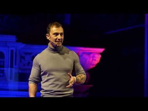 tedxlucca's tweet photo. "Io ne ho viste cose che voi umani non potreste immaginarvi.."
Che cosa c'entra il leggendario monologo di Blade Runner con Umberto Callegari, Services Chief Digital Officer Western Europe
per Microsoft?

Scoprilo in questo nuovo video!

👇🏻👇🏻👇🏻

https://t.co/CNSYMVWnJ6 https://t.co/x1wrSwXDNO