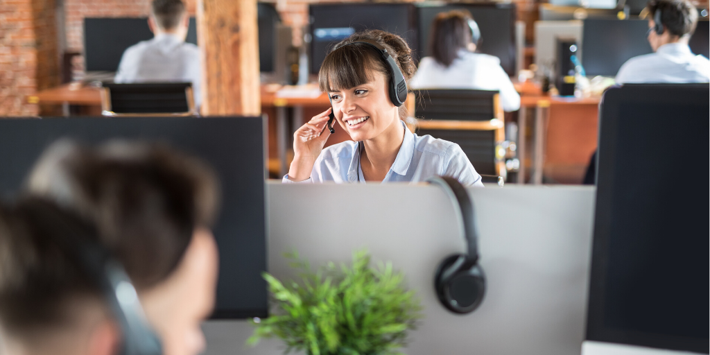 InveniTBR's tweet photo. Os dados que percorrem o seu call center podem se tornar a mina de ouro da sua estratégia de relacionamento. Para isso, conte com a Invenit CX BI. Fale conosco e saiba mais: https://t.co/bCOu43HzdY
#invenit #solucoes #cx #bi https://t.co/zjSv7XHp1v