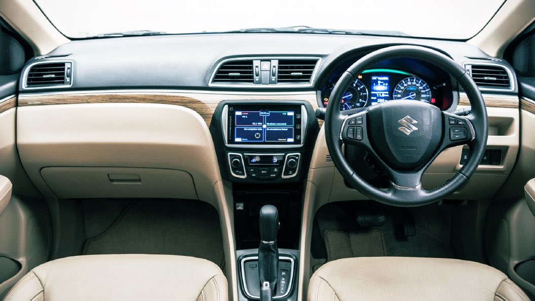 TheNeedHawg's tweet photo. #Nexa channel of Maruti Suzuki completes 5 years in the market with 11 lakh customers.
#Baleno, #ignis, #ciaz, #XL6 &amp; S-Cross are the models which Nexa chain of #dealerships sells in #India.
Congrats to @MSArenaOfficial &amp; @Maruti_Corp on achieving the milestone. https://t.co/iT7Cxholq7