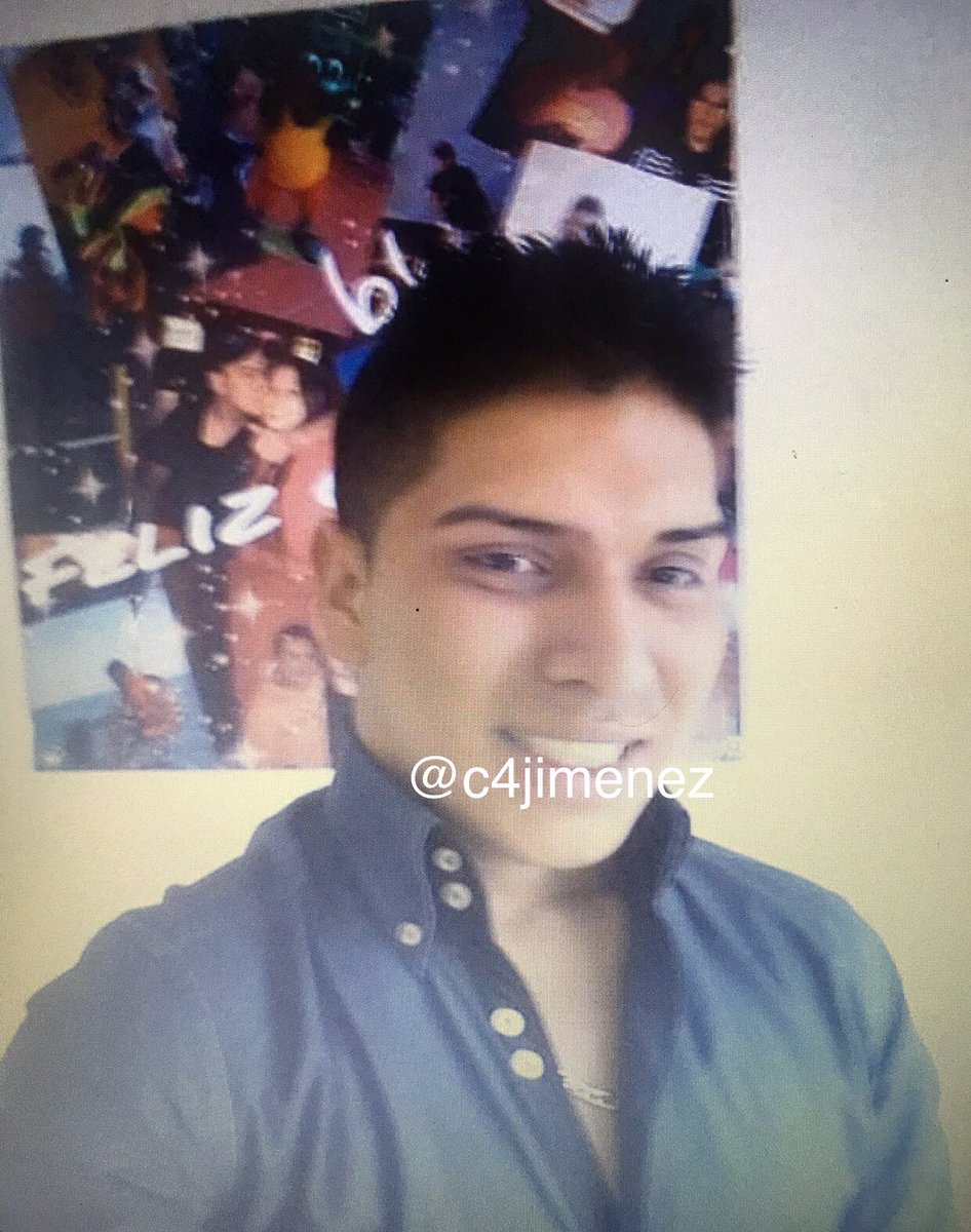 c4jimenez's tweet photo. IDENTIFICAN a DECAPITADO; ES UN ExPRESIDIARIO
Se llamaba Isaac C, le decían El Chuky.
Estuvo preso en el Reclusorio Norte.
El jueves desapareció.
@SSC_CDMX y @FiscaliaCDMX hallaron sus restos en dos alcaldías.
Así se lucía en redes.
Así acabó.

Detalles> https://t.co/7jfFcFJUy6 https://t.co/d0yzLi9JIW