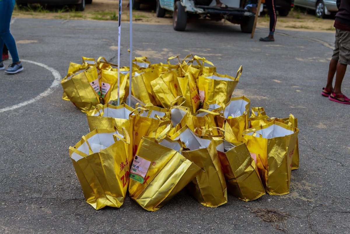 TmplSports's tweet photo. State 1 of 10 done. 

Sincere appreciation to all the athletes in diaspora that made the Dr. Seun Cares COVID-19 relief possible. 

You can be part of the #CaresTribe by visiting @Seun_MsAmazing website. Join us in changing the fate of families affected by the COVID-19 pandemic. https://t.co/NYajhCDNKA