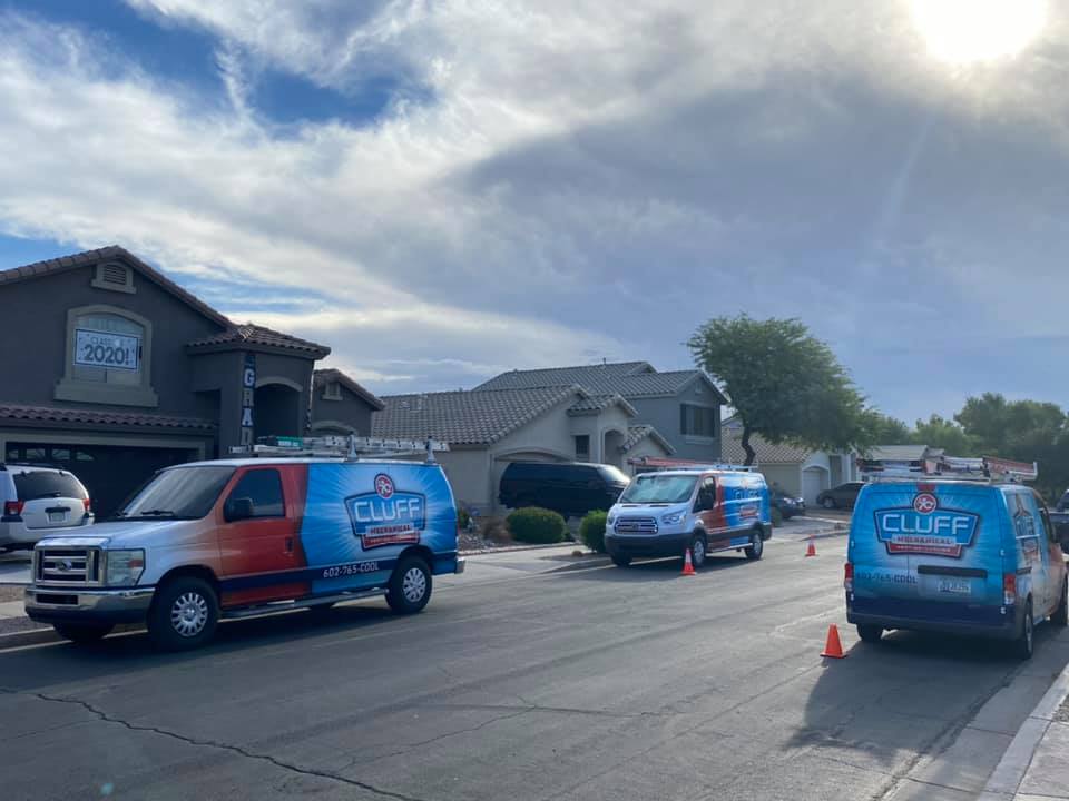cluffmechanical's tweet photo. Installing a new #Lennox system making this family cool and comfortable for years to come!

#cluffmechanical #hvac #GoodyearAZ #newacunit https://t.co/CCbwMA6BEk