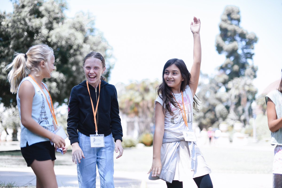 Set sail for adventure and lands uncharted through musicals like Peter Pan, Little Mermaid, and Finding Nemo. 🐠⛵ “Adventures on the High Seas” camp runs July 27-31 and is offered for both KinderStars and Grades 1-8. Register at juniortheatre.com/classes #theatrecamp #sandiego