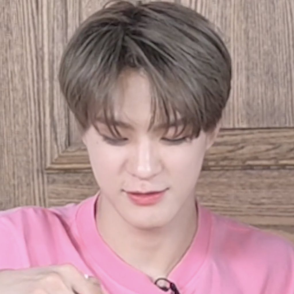 peachpitbluu tweet media