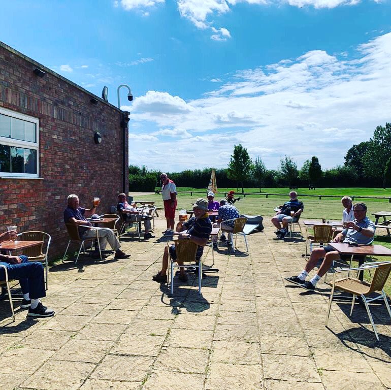 SilverstoneGolf's tweet photo. Welcome back to the bar all 🌞🍻 #silverstonegolfclub #silverstone #golf https://t.co/zMx9uAf1Xb
