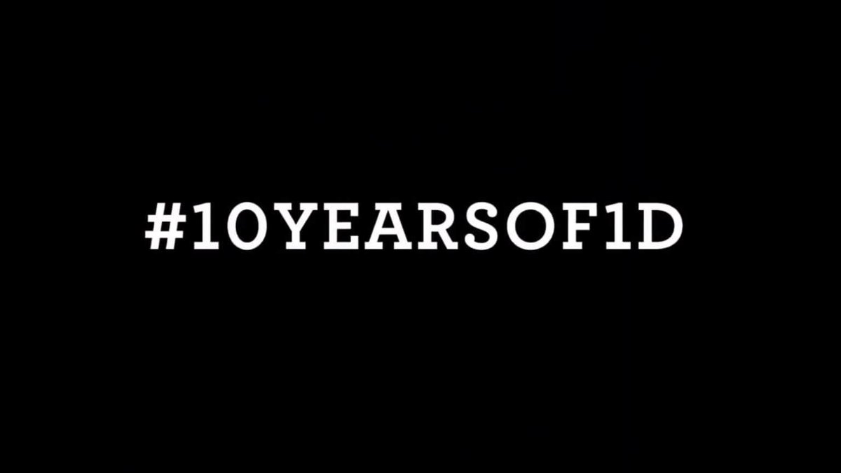 calxmgxrl's tweet photo. Yo esperando a que comenzara el video de Infinity despues de esto🤡
#10YearsOf1D #10YearsOfOneDirection 
Por fa diganme que no fui la unica JAJAJA https://t.co/h2u5R7I2TA