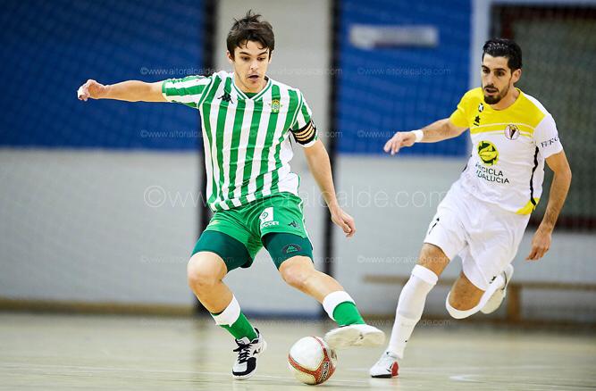 SussexFutsal's tweet photo. SIGNED FOR 2020/21 SEASON! 🔥💙

Dani Bernardo Hernández 🇪🇦

We are delighted to announce the signing of Dani who arrives from Real Betis B where he was captain of the team. 

Special thanks for Daniel Ibańes for his introduction.

Welcome to our family Dani! 💙 https://t.co/WZBLEm87Vr