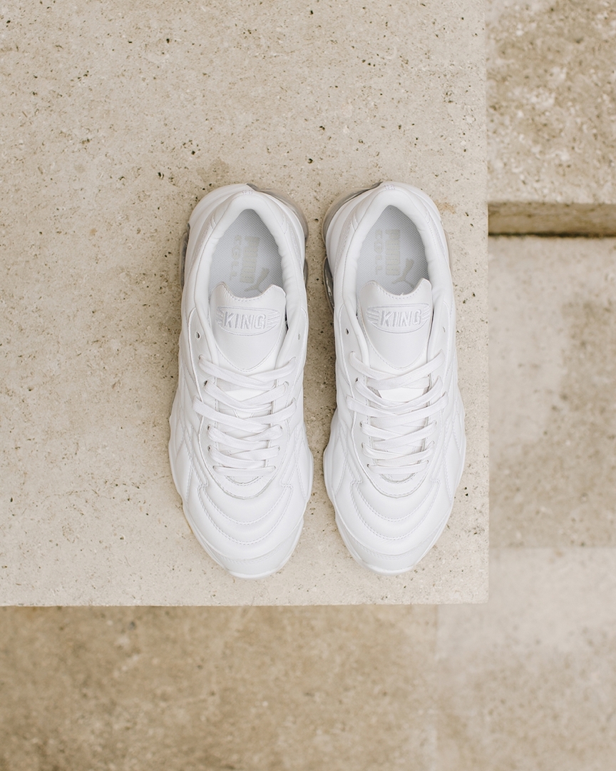 Footpatrol_ldn's tweet photo. Billy Walsh x Puma Cell Dome . After designing the Puma Creeper, Billy Walsh is back with his own iteration of Puma's Cell Dome. Available online, sizes range from UK6 - UK12, priced at £125. | Shop now: https://t.co/G7zUPf48dT #Puma #PumaCell #BillyWalsh https://t.co/ub8LUFSWdE