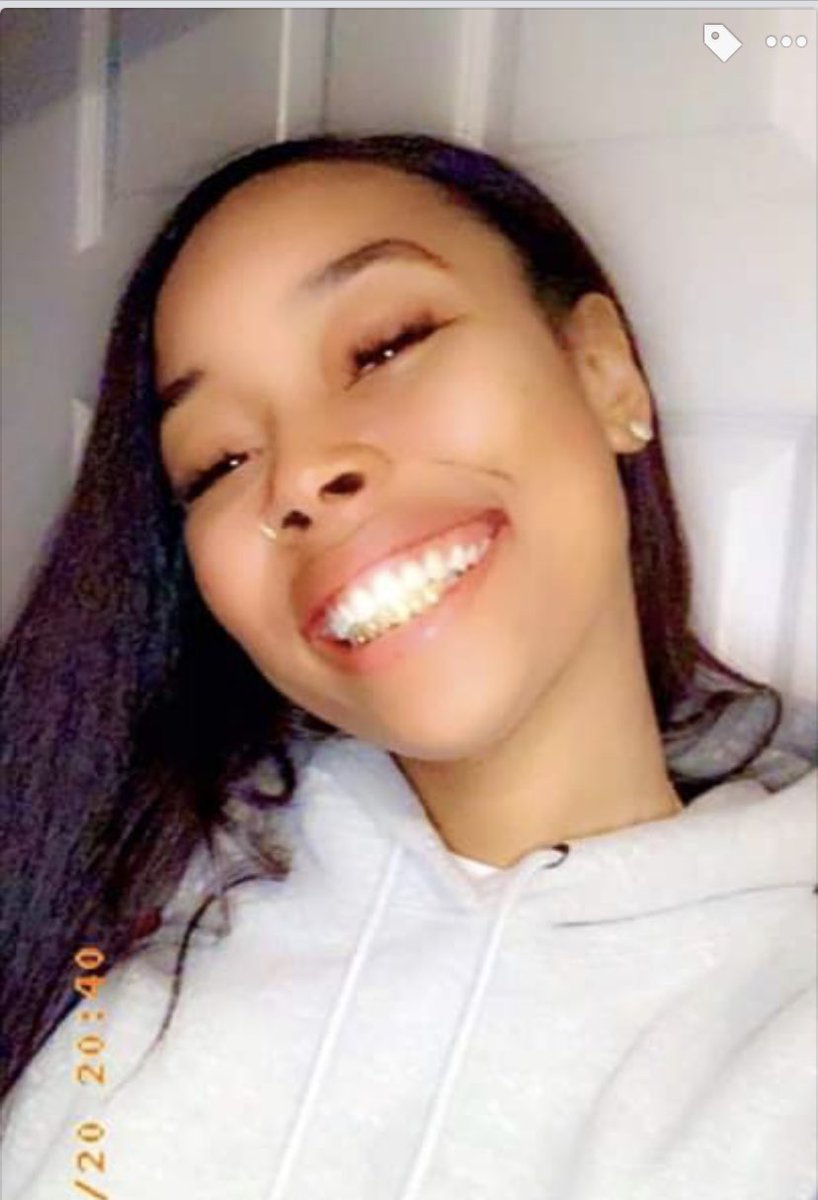 HeyThereWoWo's tweet photo. It’s #ChapoDay happy birthday to my lit ass sis the one and only @lachapaaaa! Enjoy your day! Love you 😘 https://t.co/rDM2s7Yx31