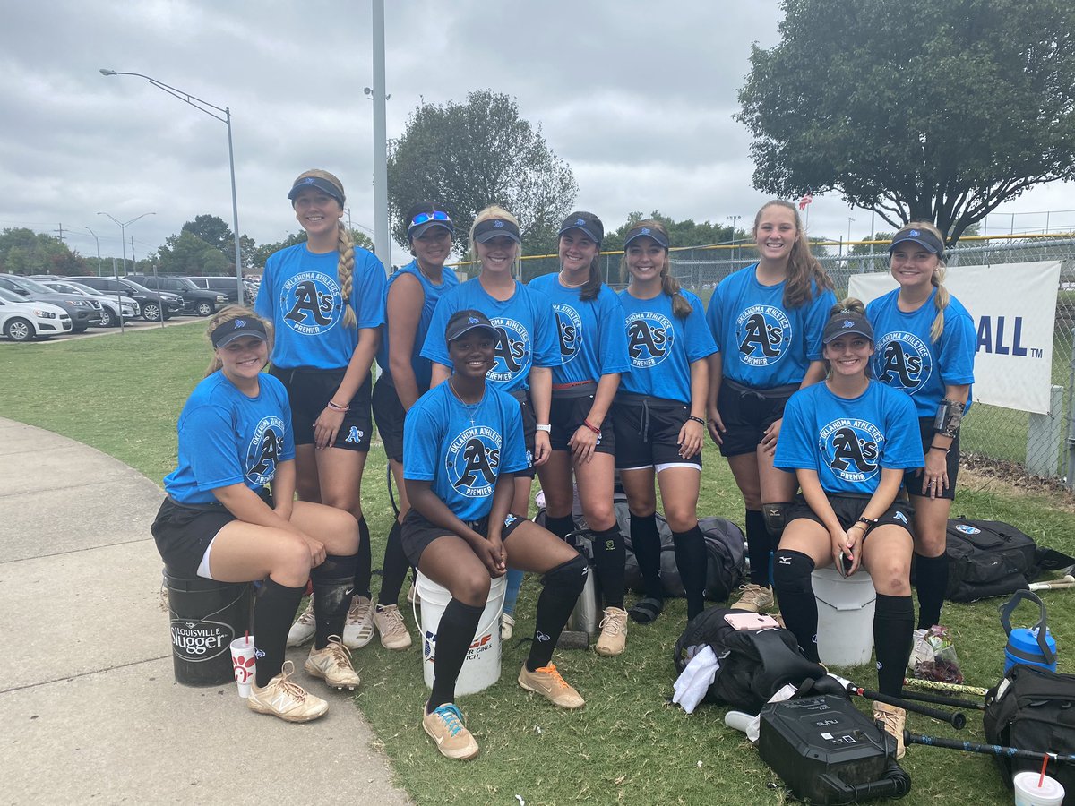 We sure have had fun watching this group of young ladies from Oklahoma, Arkansas and Missouri. While every at bat, every play and every game isn’t perfect it’s how they play them all that makes us proud.. even in shorts!  

Let’s finish strong As!
