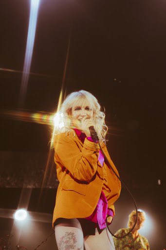 hayley’s iconic AL era looks — a thread 