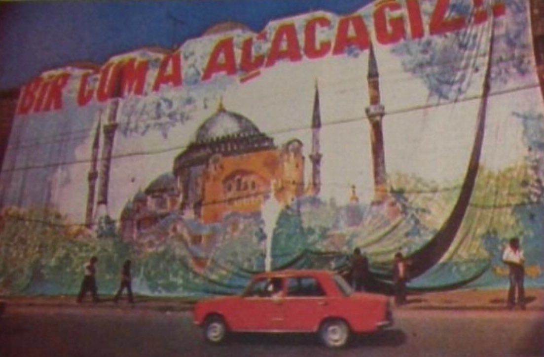 sezaikarakoc's tweet photo. ‘Ayasofya'yı açmak, çağın kördüğümünü, İskender'in kılıcı gibi biçmek olacaktır..’

Sezai Karakoç- Sütun (1968)

#AyasofyaCamii 
#AyasofyadaİlkCuma 
#AyasofyaCamiOldu https://t.co/adnYULyqMU