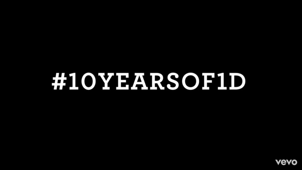 wierdfangurl's tweet image. I’m gonna take a risk and sleep. Haven’t had a proper sleep since yesterday! #ThankYouOneDirection for almost 2 days we relived the good old days. Thank you and goodnight 🤍

#10YearsOfOneDirection
#ThankYouOneDirection