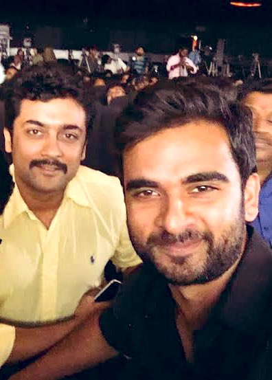 AshokSelvan's tweet photo. வாழ்வாங்கு வாழ்க! Hero on and off the screen. To the man of golden heart and incredible calibre, happy birthday maams! @Suriya_offl 😄🙏🏽🔥 can’t wait for #SooraraiPottru #HappyBirthdаySuriya https://t.co/NneZJtQr2j