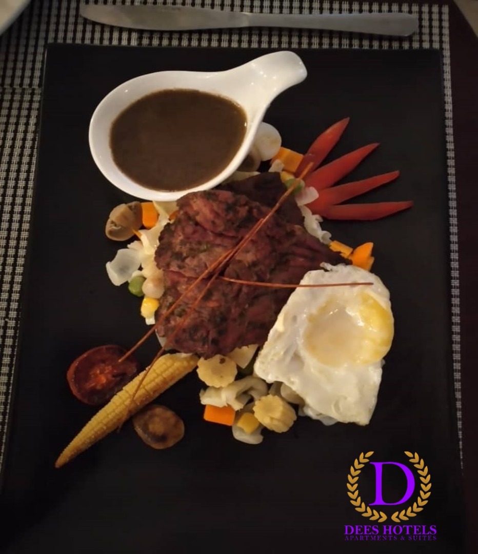 dees_and's tweet photo. Sumptuous, appetizing.... We do food right @ DEES Hotels. Call us today to enjoy tasty and nutritious  meal #creativitymeetsprofessionalism #comfortatitspeak #youarehomewithus 
#deeshotels @instablog9ja @DietCoke https://t.co/bjPSzKxWzA