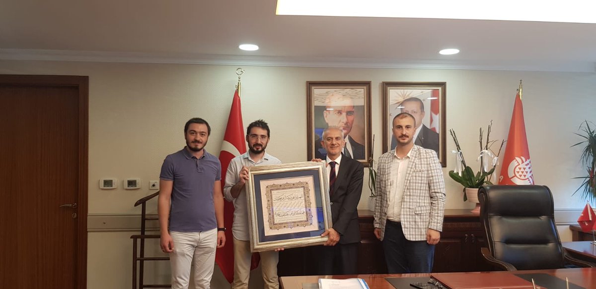 Ziyaretimize gelen çok değerli halef-selef Ak Parti Gençlik Kolları Başkanları Sayın Rahmetullah Yiğit, Sayın Ferruh Kaya ve Sayın Burhan Aydoğana teşekkür ediyorum.