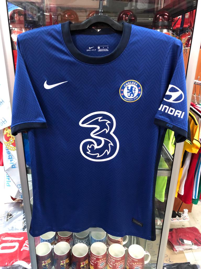 timothy_ngure's tweet photo. Yo Yo Yo! 
To all my football lovers and the respective people that would love to gift their friends and loved ones with football apparel, @jerseykit254  has adeptly restocked this coming season's jerseys! Hit 'em up! https://t.co/fQlcDJaQNz