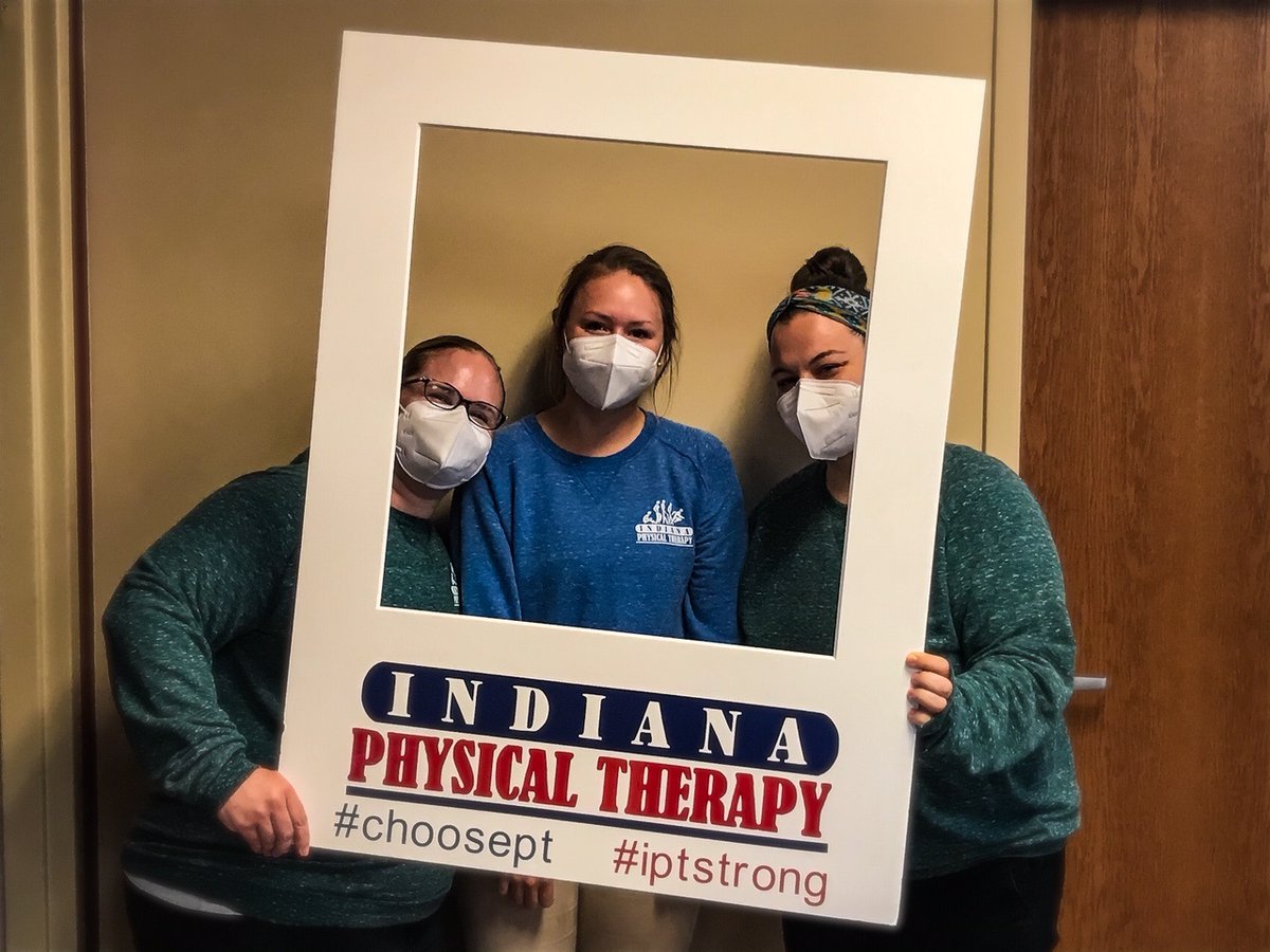 Indianapt's tweet photo. Meet the 3 amigos - Tara, LeeAnn and Colleen - at our West Jefferson Clinic. They all dressed alike!
#iptstrong #choosept #triplets https://t.co/A1iIFGhWEG