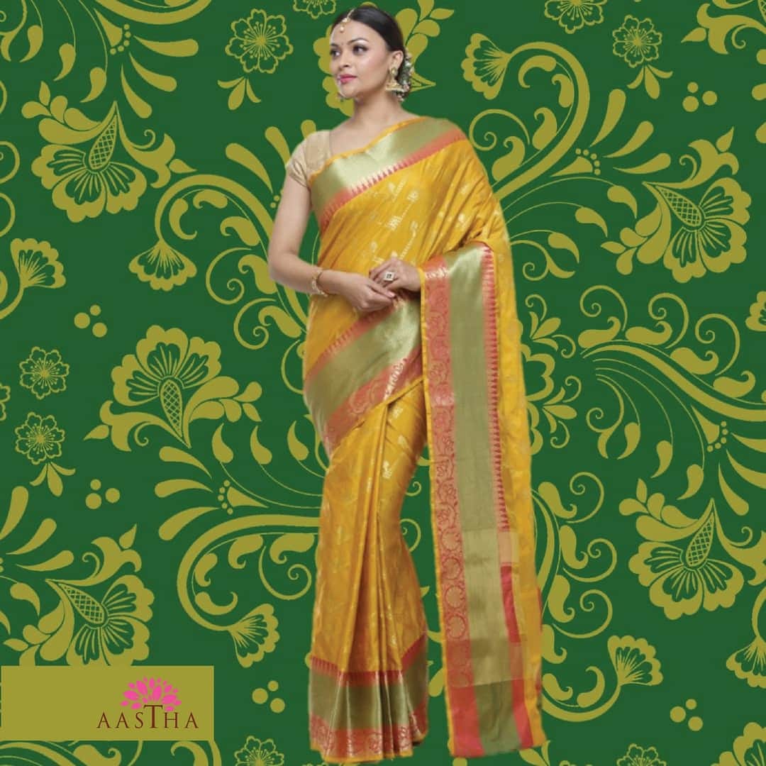 पतंजलि परिधान की खूबसूरत साड़ियों से करें अपने श्रृंगार को पूरा और उठाएं तीज का आनंद
#PatanjaliParidhan #AsthaWomenswear #SwadeshiClothing #LoveforSarees #BanarasiSaree #Teej #Teej2020