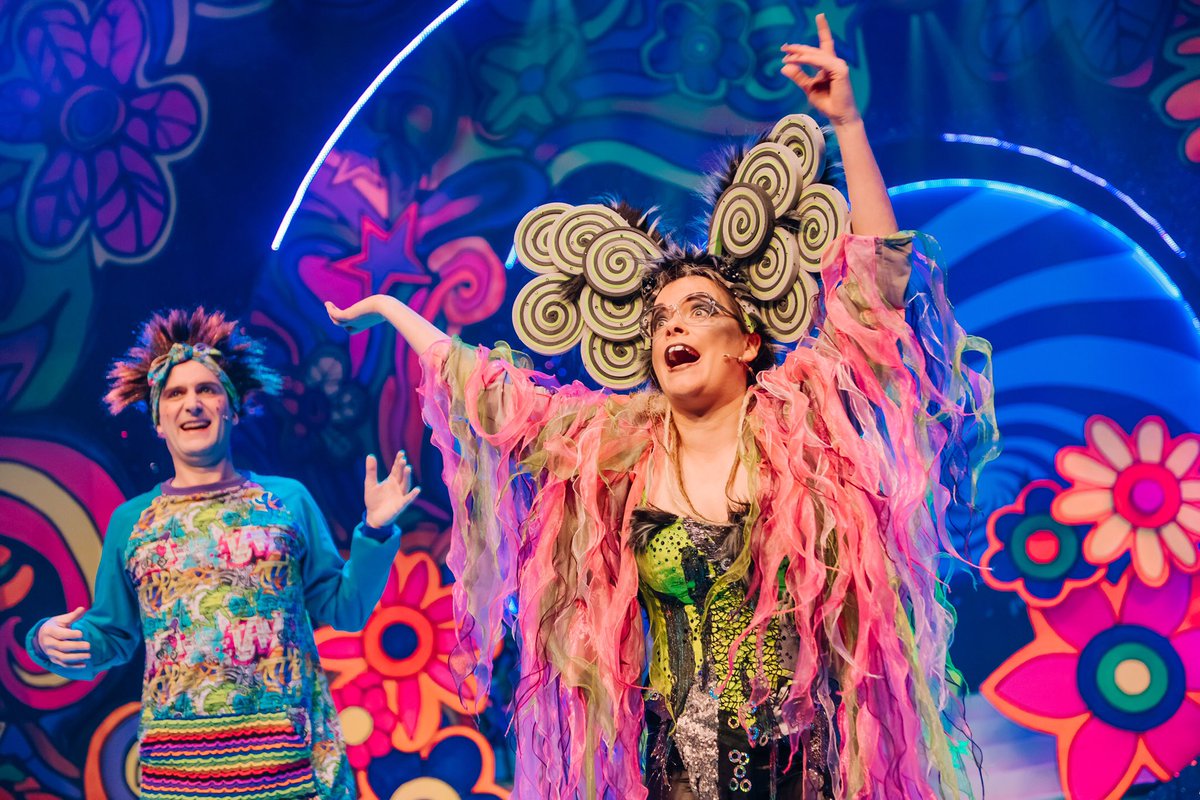 Alisonbrowncostumedesigner (@alibrownthreads) on Twitter photo Hooray! It’s Costume Professionals Appreciation Day. Yes, that’s a thing and I’m all for being appreciated.
#scenechange #lovecostume2020 #missinglivetheatre #missinglivedance #notherethisyear #freelancersmaketheatrework #lovetheatrescotland #lovedancescotland <a href="/Macrobert/">Macrobert Arts Centre</a> Hooray! It’s Costume Professionals Appreciation Day. Yes, that’s a thing and I’m all for being appreciated.
#scenechange #lovecostume2020 #missinglivetheatre #missinglivedance #notherethisyear #freelancersmaketheatrework #lovetheatrescotland #lovedancescotland <a href="/Macrobert/">Macrobert Arts Centre</a>