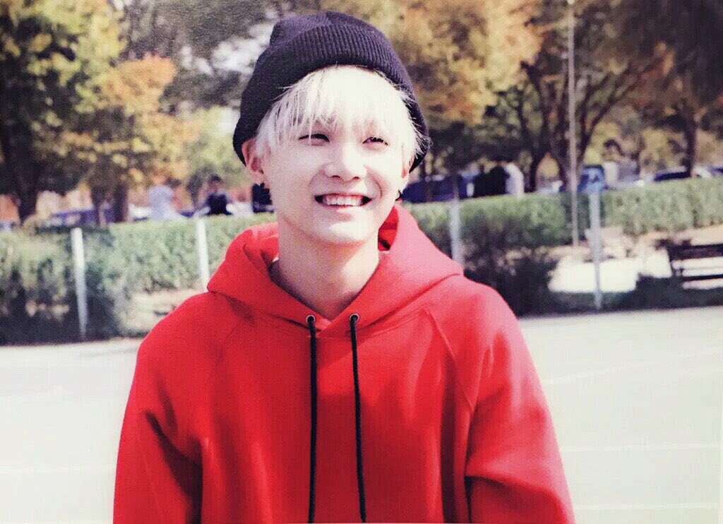 low quality video but still!!! he's so talented