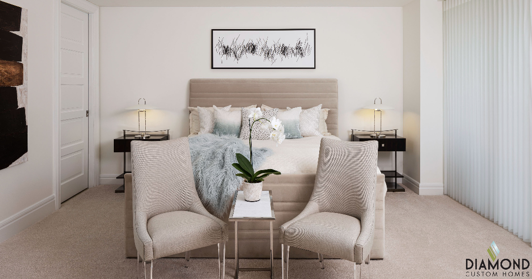 DiamondCustom's tweet photo. Rest & Relaxation are always in style. Which bedroom is your favorite?
#homebuilder #luxuryhomes #customhomes #naplesflorida #homesforsale #happyclient #naplesrealestate #diamondcustomhomes https://t.co/NcAS92njOW