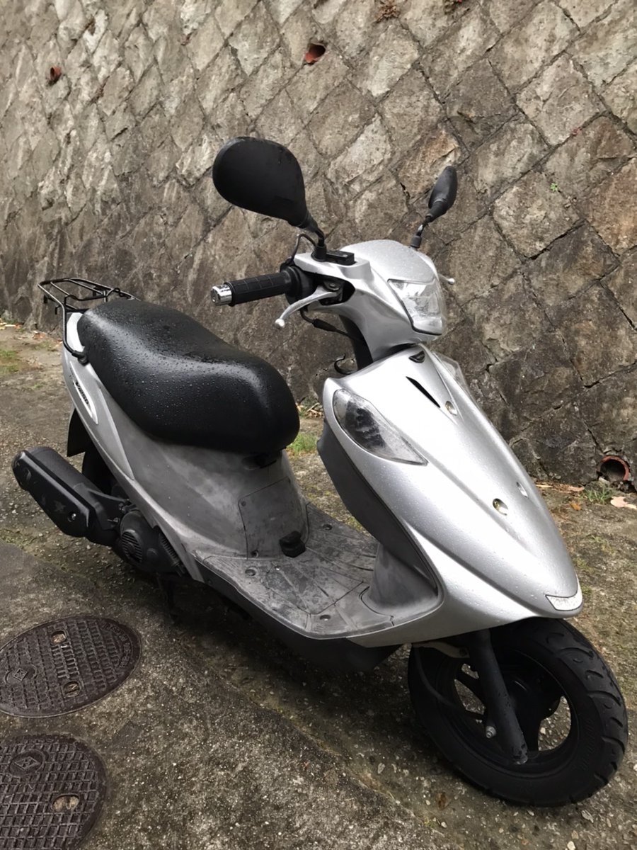hama_factory's tweet photo. きれいなシルバーアドレス！
8.5万円！
LEDテールランプ
LEDウインカー
キタコメーターです！

走ってて気持ちいい！♪
固定ツイートみてから
ＤＭお願い致します！ 
バイク　売ります　買います　原付　小型　ワンツー　125　シグナス https://t.co/8rV0TT7J5T